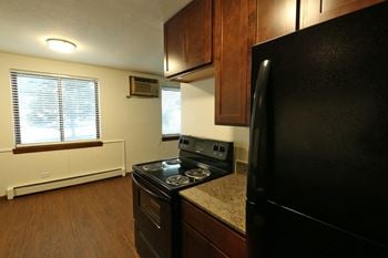Apache manor apartments living room